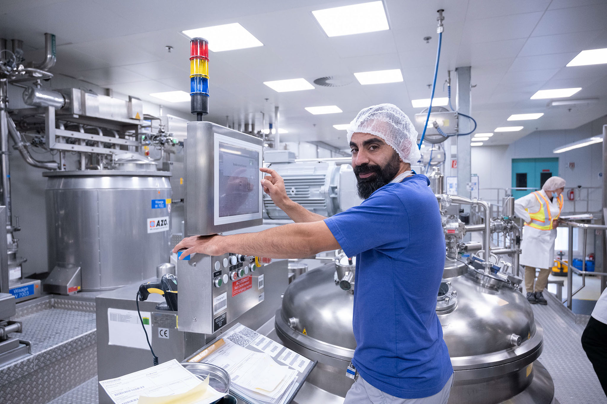 Mitarbeiterfotos in der Produktion