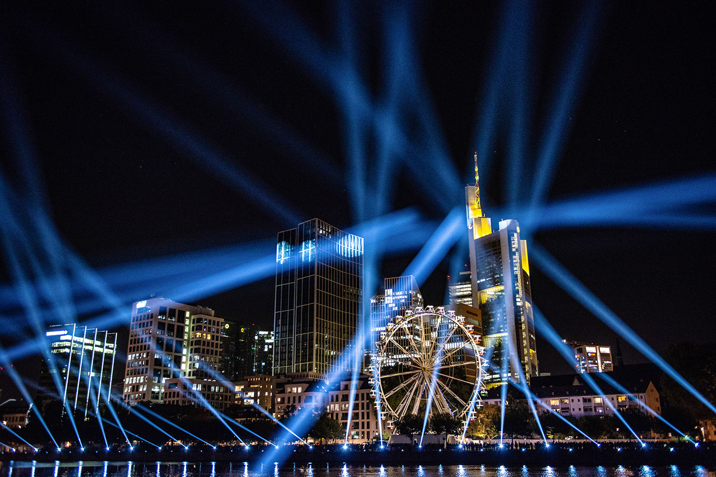Frankfurt Drohnenshow am Main