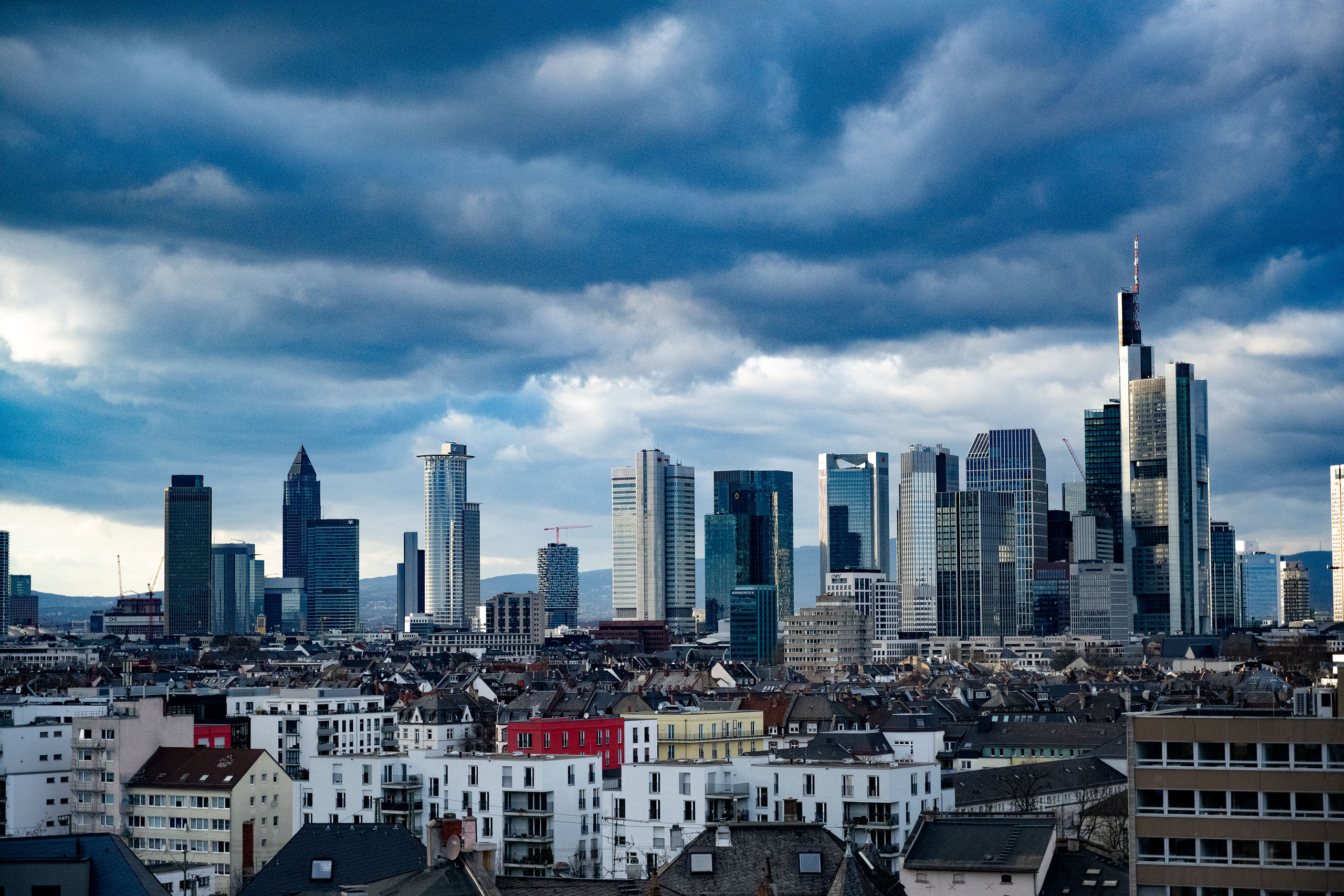 Frankfurter Skyline von Sachsenhausen gesehen